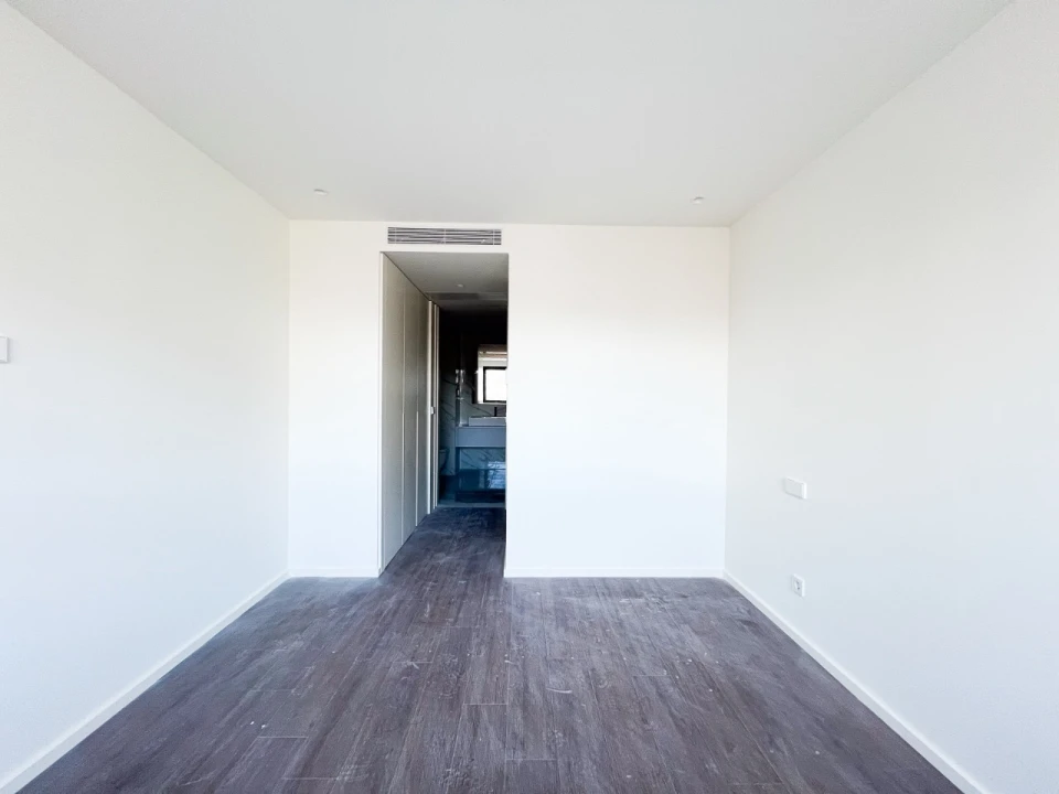 Apartamento T2 para Venda em Vila Nova de Gaia Foto 8