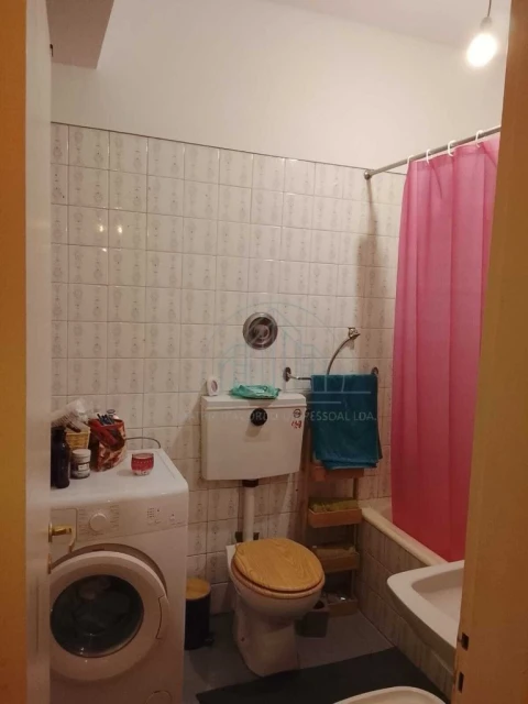 Apartamento T1 para Arrendamento em Porto