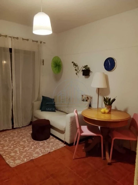 Apartamento T1 para Arrendamento em Porto