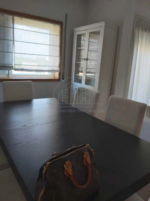 Apartamento T2 para Arrendamento em Porto