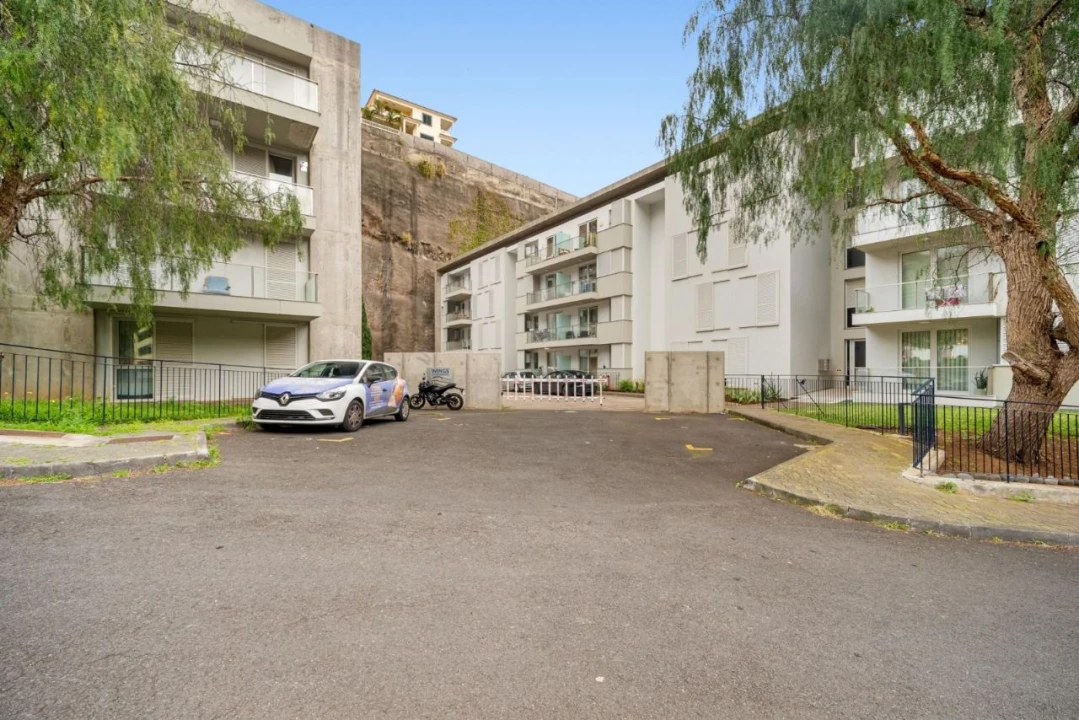 Apartamento T2 para Venda em Santa Cruz Foto 24