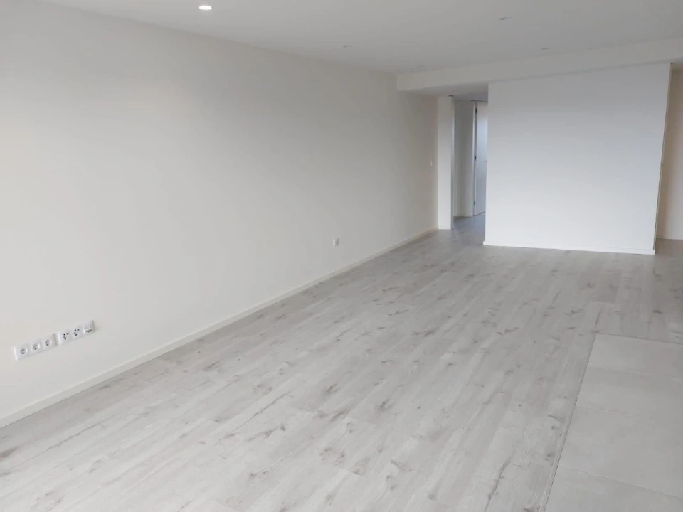 Apartamento T3 para Venda em Vila Nova de Gaia Foto 6