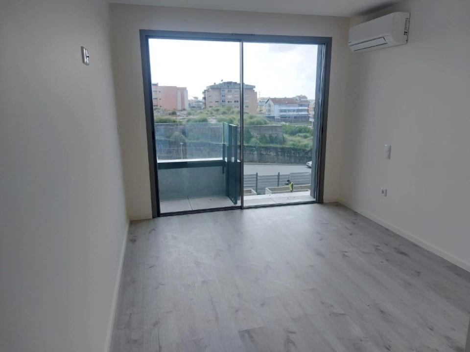 Apartamento T3 para Venda em Vila Nova de Gaia Foto 2