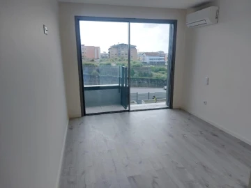 Apartamento T3 para Venda em Vila Nova de Gaia