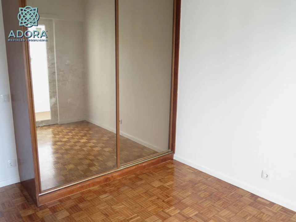Apartamento T2 para Venda em Almada Foto 14
