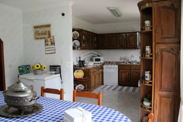 Moradia T5 para Venda em Pedroso Foto 25