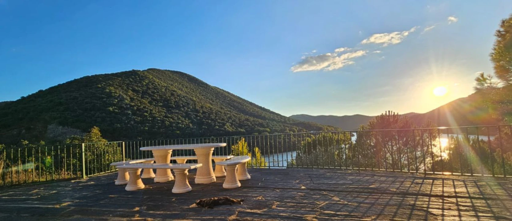 Quinta T4 para Venda em Freixo De Espada A Cinta Foto 17