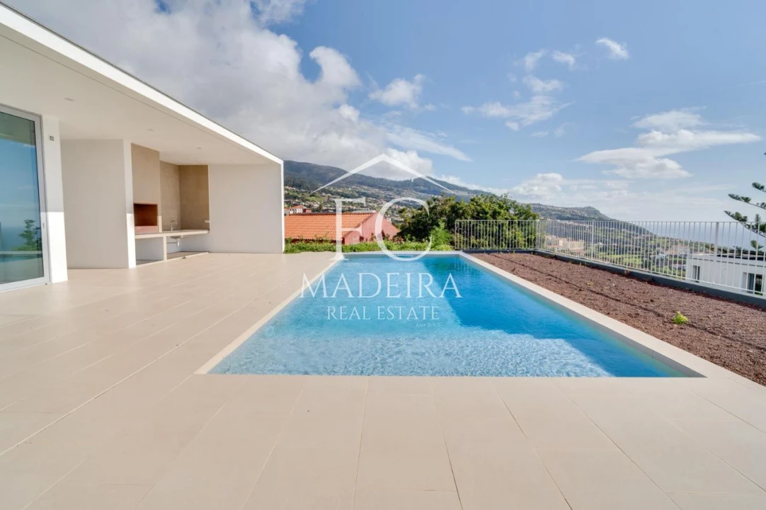 Moradia T3 para Venda em Estreito Calheta Foto 27