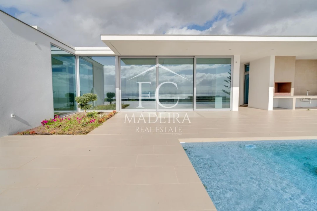 Moradia T3 para Venda em Estreito Calheta Foto 26