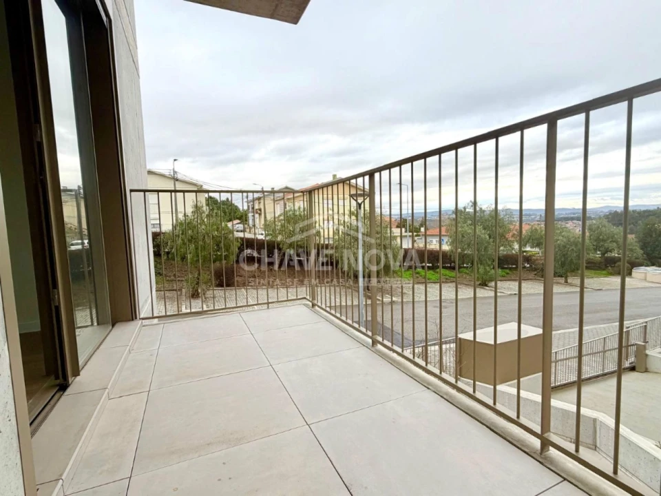 Apartamento T2 para Venda em Vila Nova de Gaia Foto 13