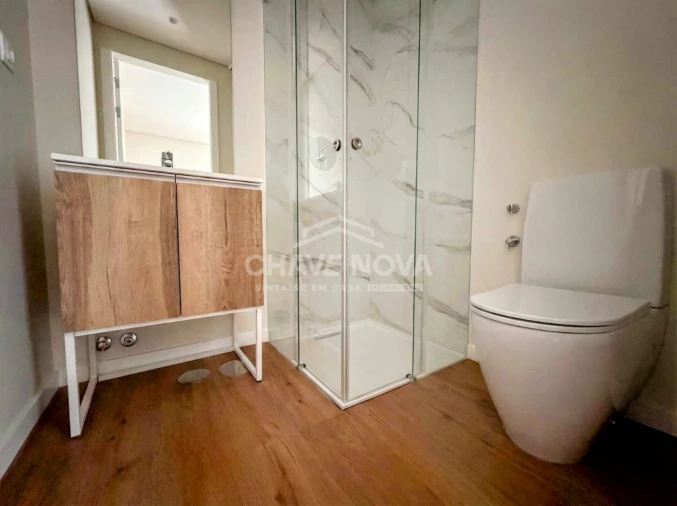 Apartamento T2 para Venda em Vila Nova de Gaia Foto 11