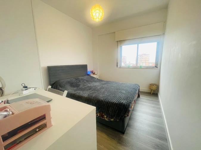 Apartamento T2 para Venda em Amadora Foto 4