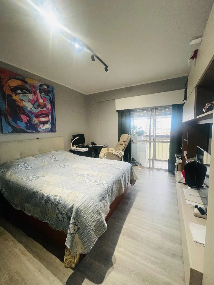 Apartamento T2 para Venda em Amadora Foto 7