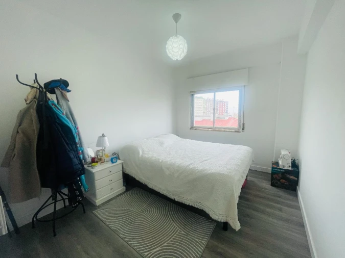 Apartamento T2 para Venda em Amadora Foto 6