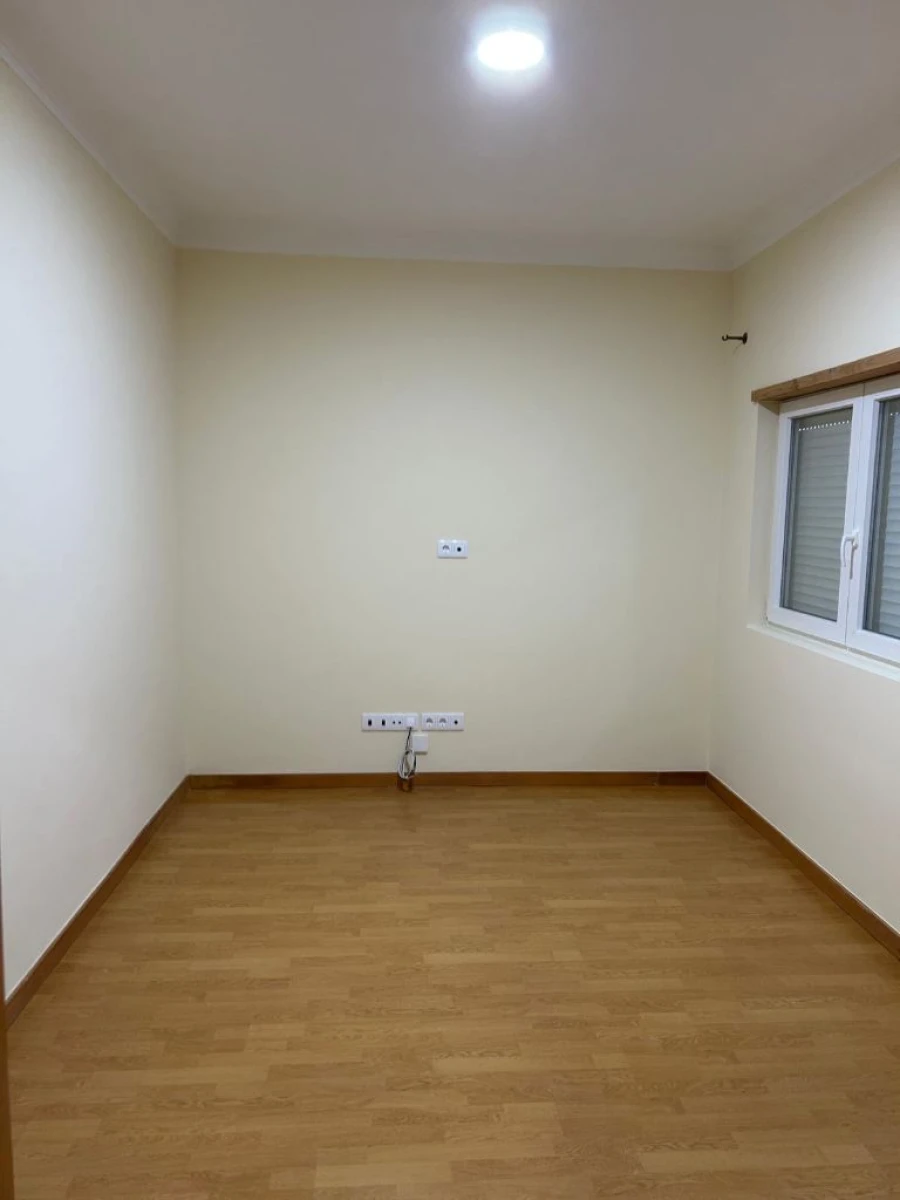 Apartamento T2 para Arrendamento em Canelas Vila Nova de Gaia Foto 2