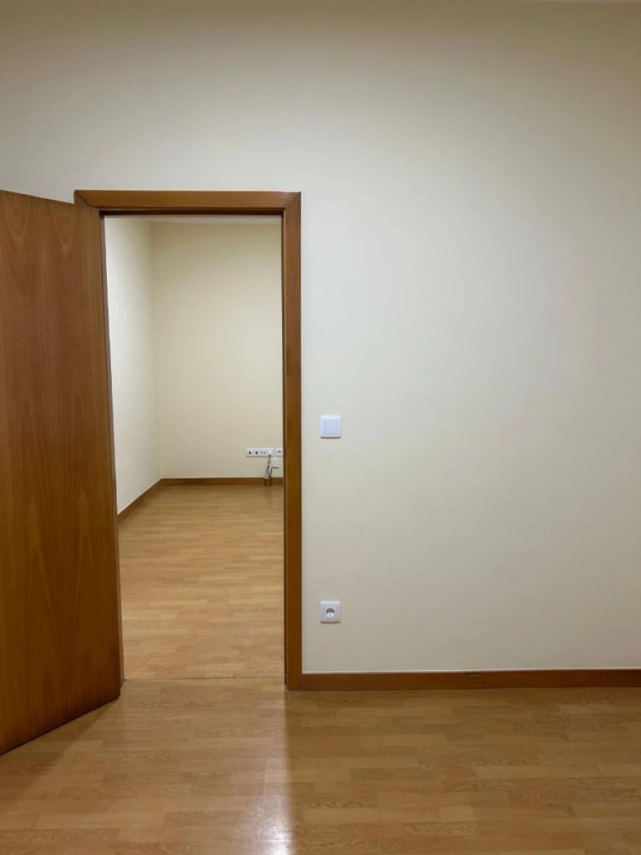 Apartamento T2 para Arrendamento em Canelas Vila Nova de Gaia Foto 15