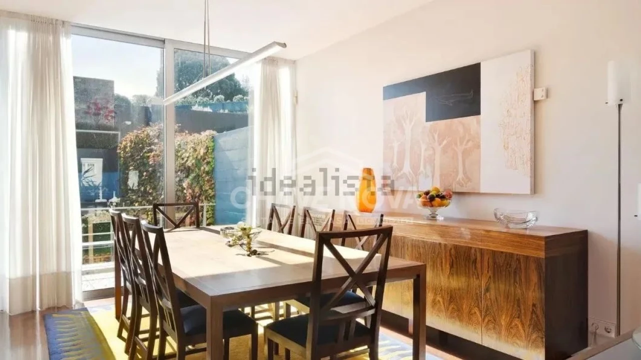 Moradia T4 para Venda em Porto Foto 2