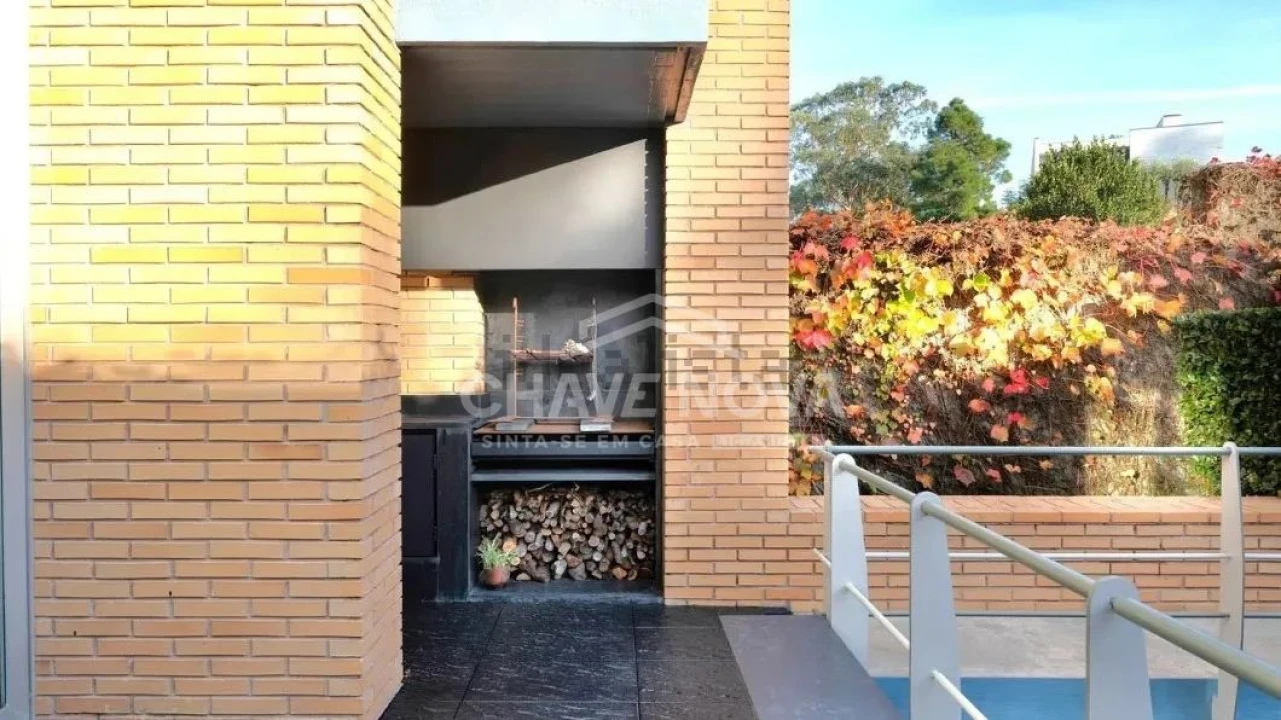 Moradia T4 para Venda em Porto Foto 17