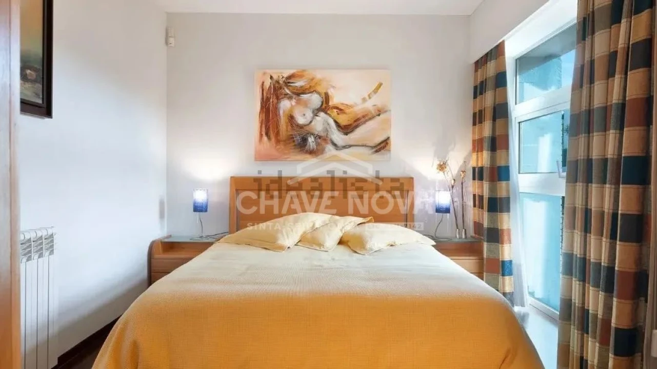 Moradia T4 para Venda em Porto Foto 24