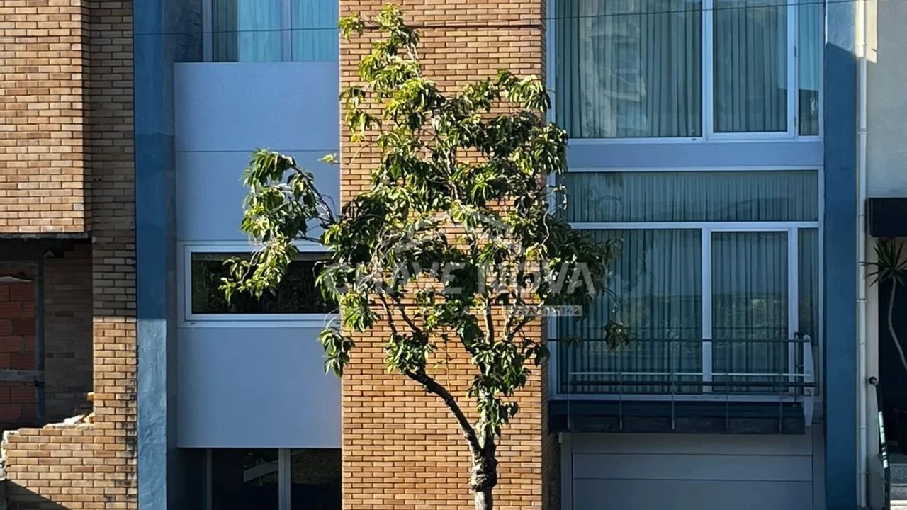 Moradia T4 para Venda em Porto Foto 27