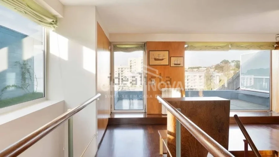 Moradia T4 para Venda em Porto Foto 3