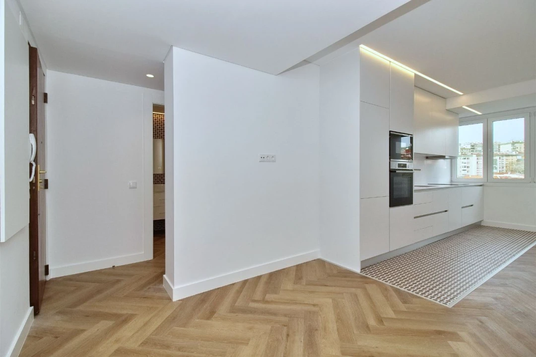 Apartamento T1 para Venda em Paço de Arcis Foto 6