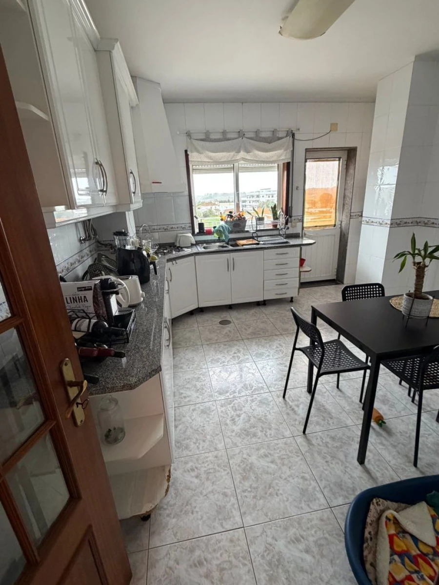 Apartamento T2 para Venda em Estarreja Foto 7