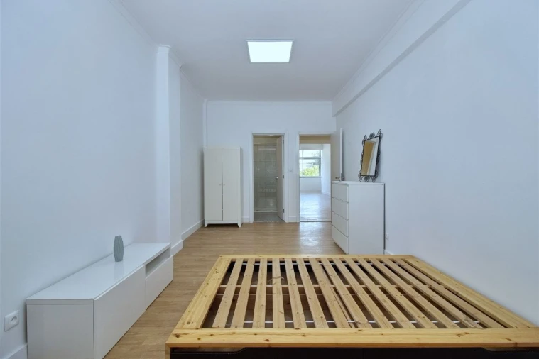 Apartamento T2 para Arrendamento em Lisboa Foto 3
