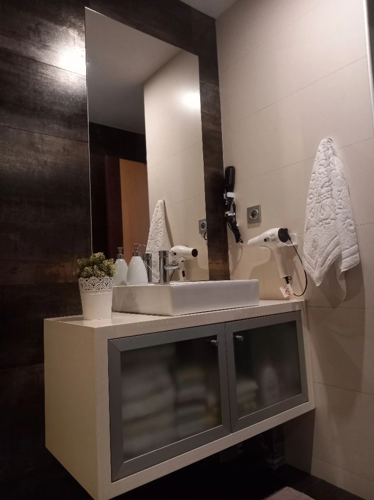 Apartamento T3 para Venda em Baguim do Monte Foto 15