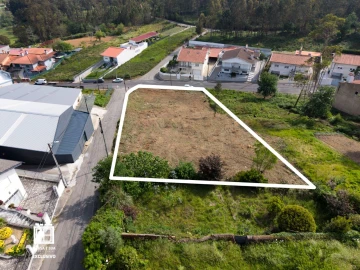 Terreno para Venda em Santa Maria da Feira