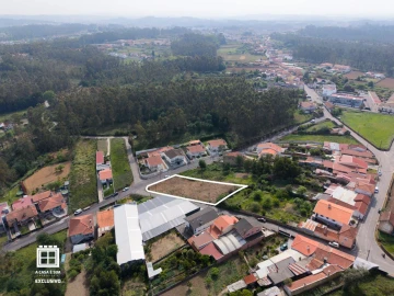 Terreno para Venda em Santa Maria da Feira