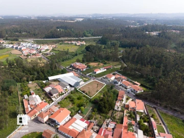 Terreno para Venda em Santa Maria da Feira