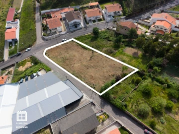 Terreno para Venda em Santa Maria da Feira