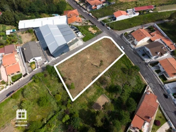Terreno para Venda em Santa Maria da Feira