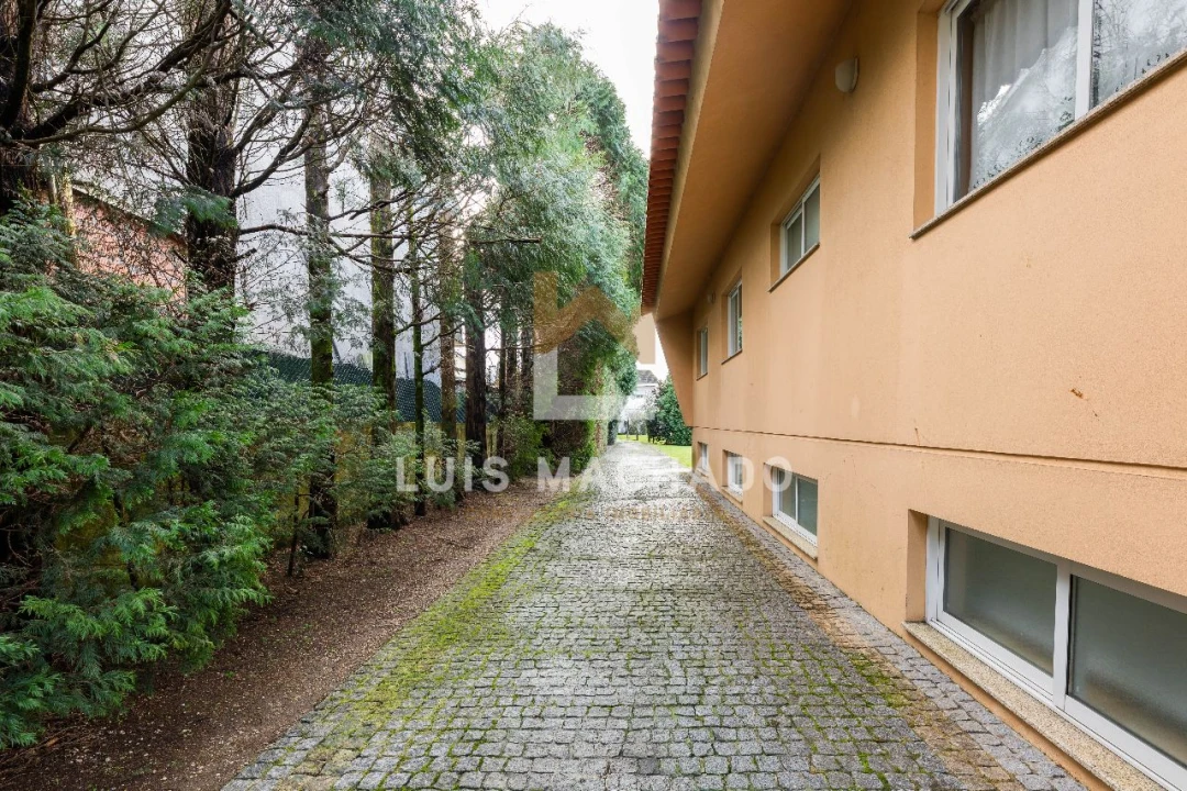 Moradia T3 para Venda em Braga Foto 4