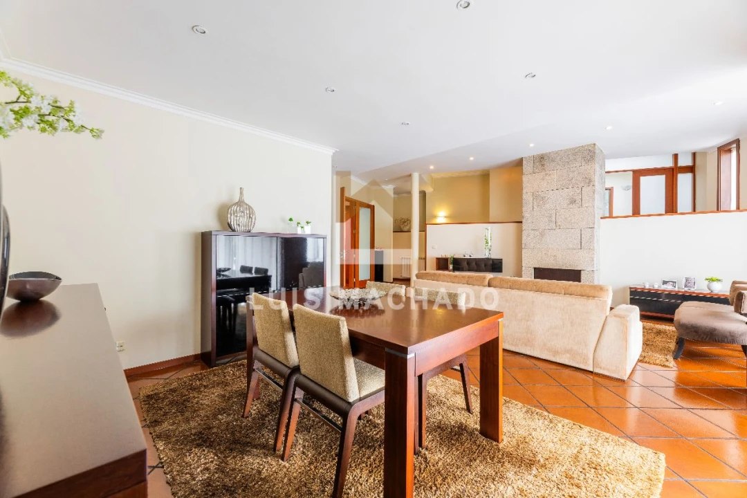 Moradia T3 para Venda em Braga Foto 16