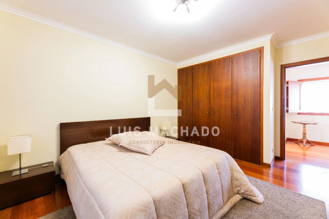 Moradia T3 para Venda em Braga Foto 31