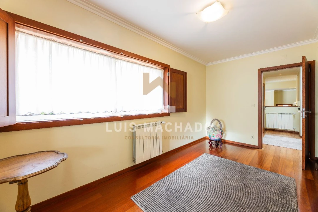 Moradia T3 para Venda em Braga Foto 34