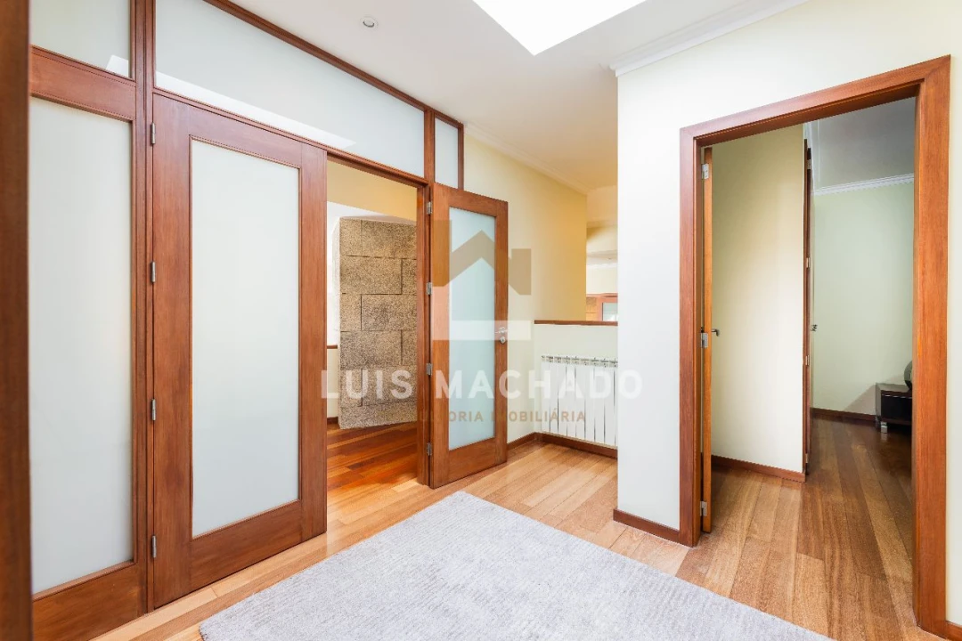 Moradia T3 para Venda em Braga Foto 35