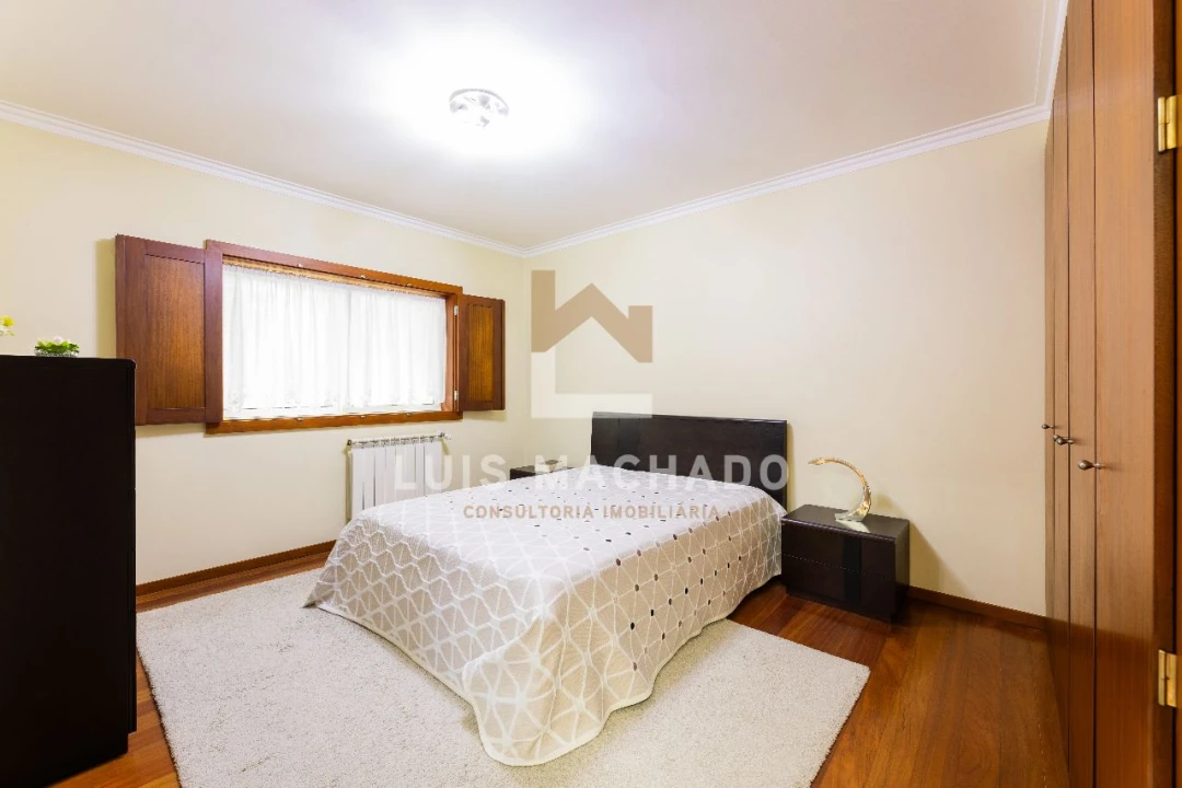 Moradia T3 para Venda em Braga Foto 37