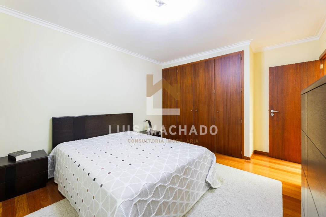 Moradia T3 para Venda em Braga Foto 39