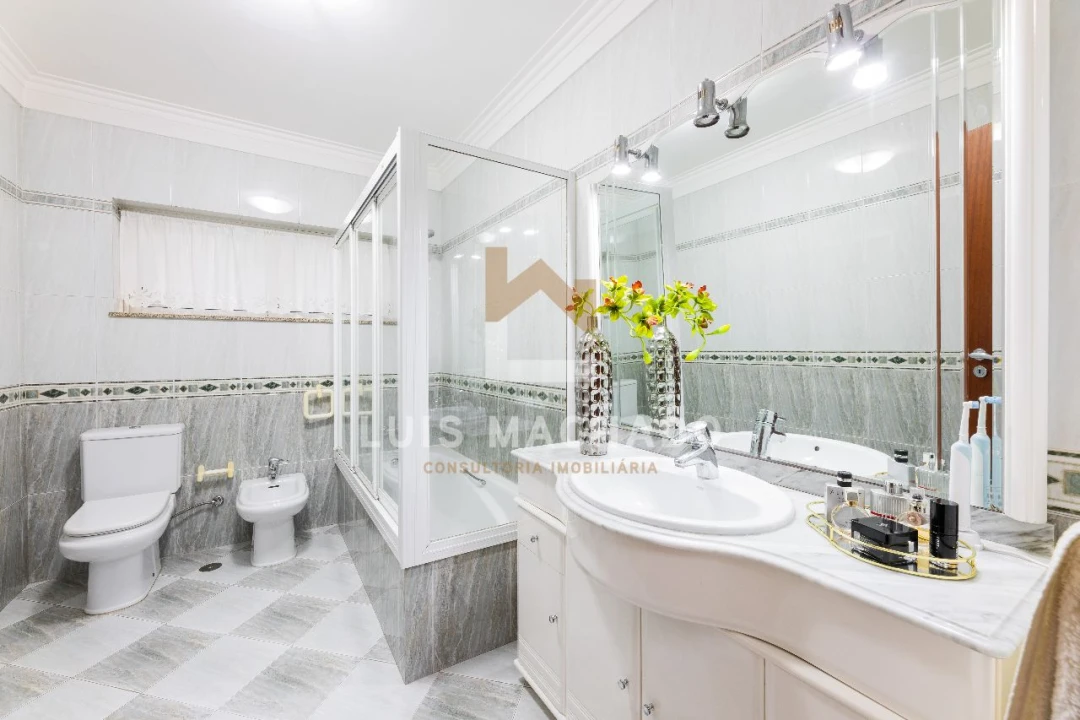 Moradia T3 para Venda em Braga Foto 40