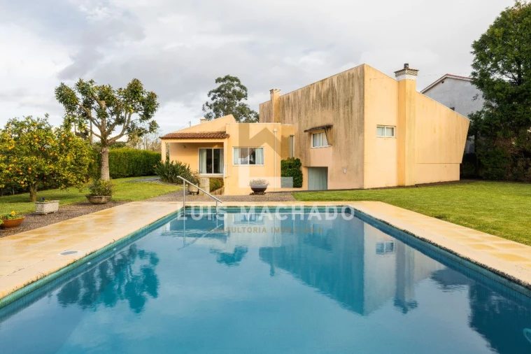 Moradia T3 para Venda em Braga Foto 1