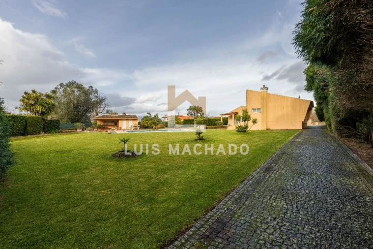 Moradia T3 para Venda em Braga Foto 6