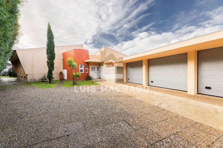 Moradia T3 para Venda em Braga Foto 2