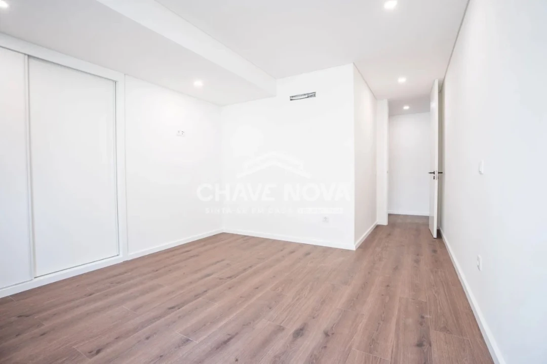 Apartamento para Venda em Vila Nova de Gaia Foto 19