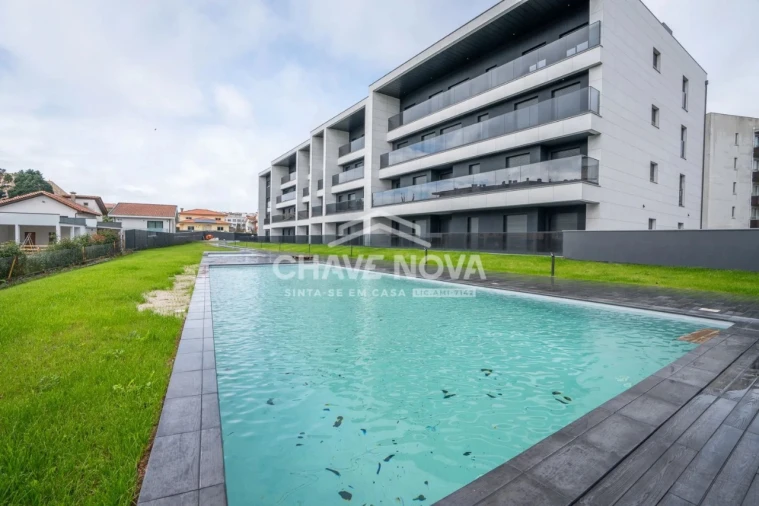 Apartamento para Venda em Vila Nova de Gaia Foto 14