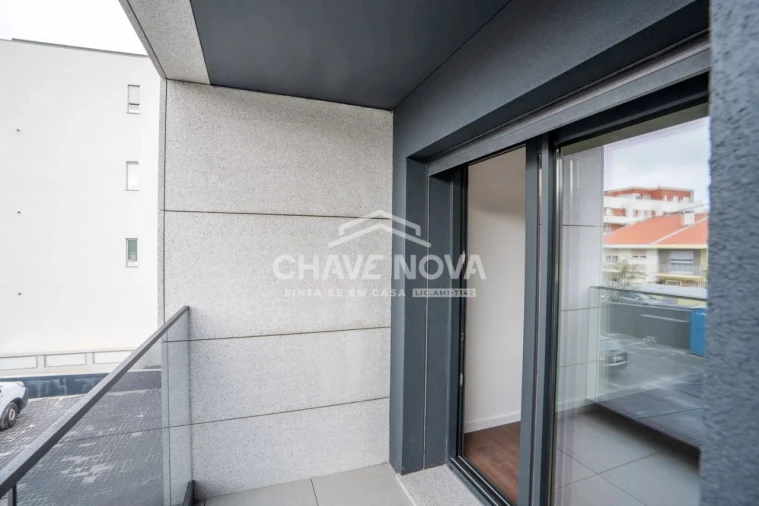 Apartamento para Venda em Vila Nova de Gaia Foto 13
