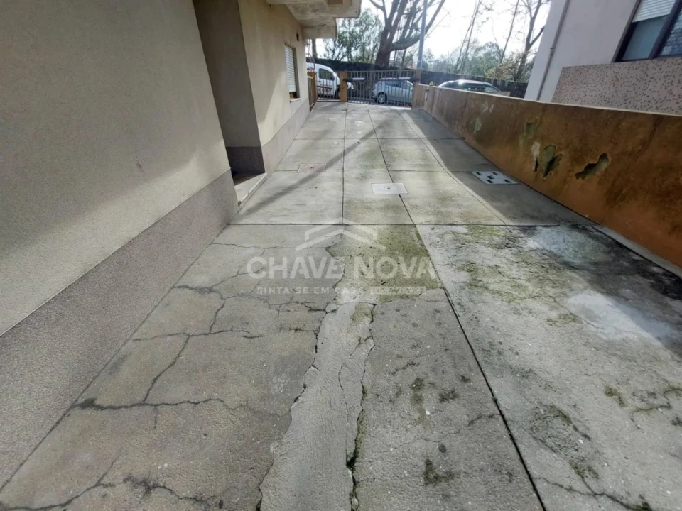 Apartamento T2 para Venda em Vila Nova de Gaia Foto 3