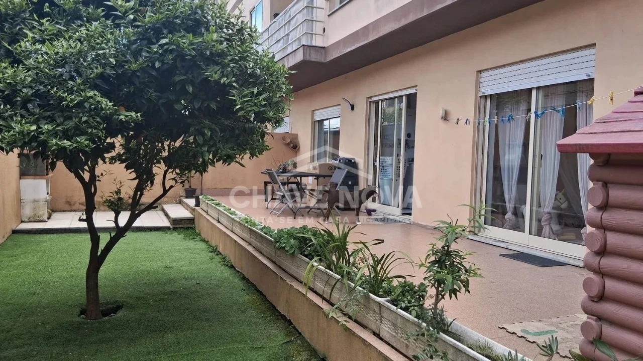 Apartamento T2 para Venda em Vila Nova de Gaia Foto 6